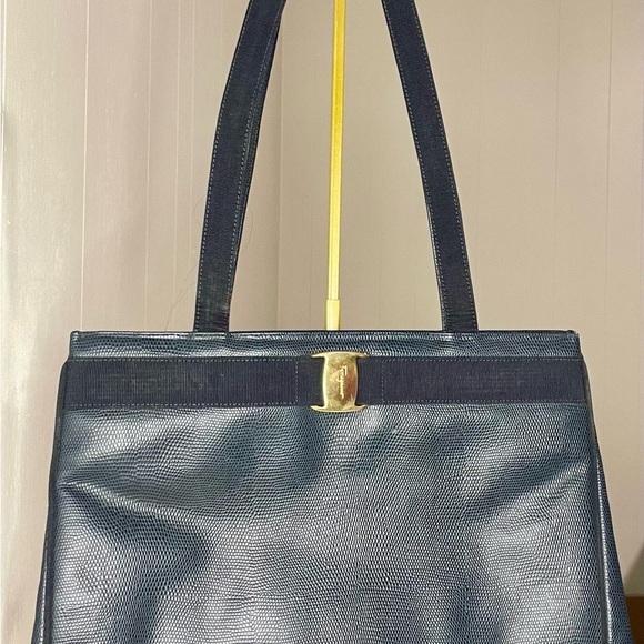 Salvatore Ferragamo Handbags - Salvatore Ferragamo Shoulder Tote Bag